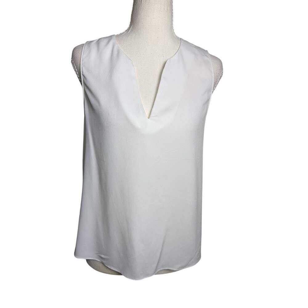 Banana Republic White Sleeveless V Neck Pleated Back Blouse Top